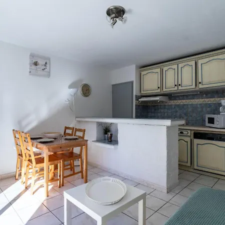 Apartment Helios By Interhome